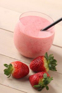 Lee más sobre el artículo Smoothie de Frutos Rojos con Menta