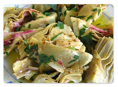 Lee más sobre el artículo Shiratakis de konjac con verduras y corazones de alcachofa